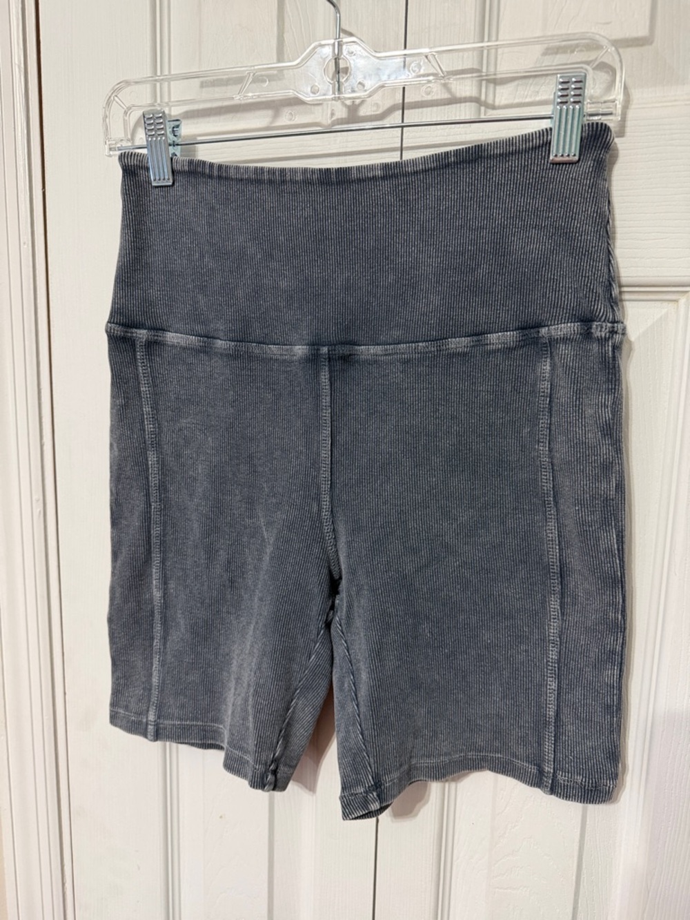 Le Lis Gray Ribbed Bike Shorts